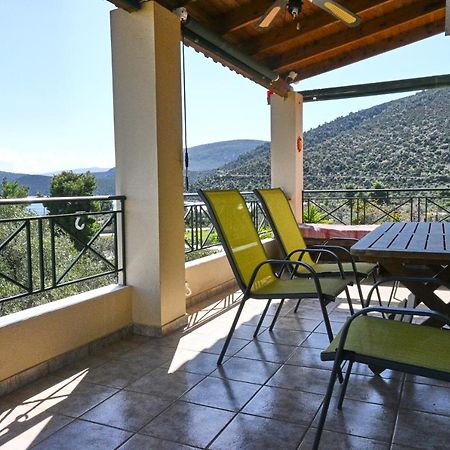 Pavlos' Cottage With Beach View Korfos Bagian luar foto