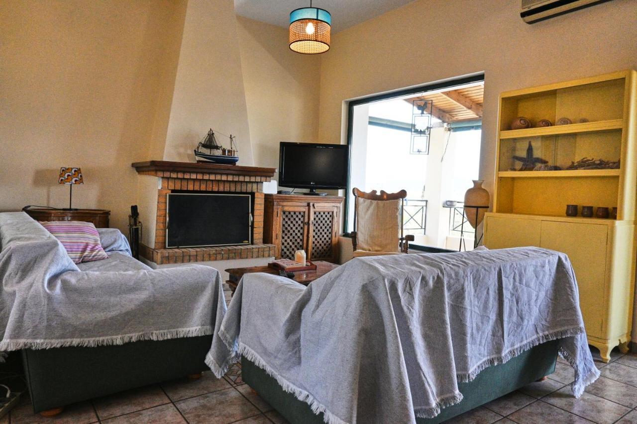 Pavlos' Cottage With Beach View Korfos Bagian luar foto