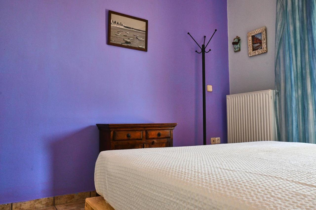Pavlos' Cottage With Beach View Korfos Bagian luar foto